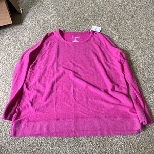 NWT Supersoft tee
